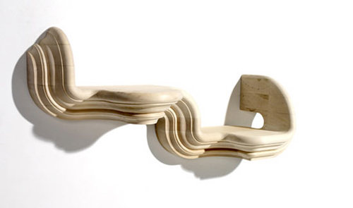 纽约设计师paul loebach将在今年国际当代家具展上展出其最新的作品。paul loebach擅长将超传统的想法融入至传统的木材中，形成独一无二的作品。 