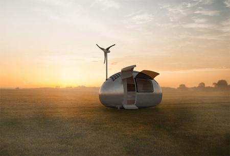 Ecocapsule是一座14.6 x 7.4 x 8.4 尺的胶囊状移动小屋，配备了 600W 的太阳能板，与一个 750W 的风力发电机，其鹅蛋式外形更能让滴在表面的雨水顺势流到屋底的雨水收集设备中，然后通过过滤器供居住者使用。而屋内则设有折